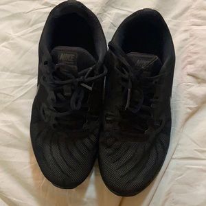 Nike Training in Season TR7 Size 6.5 US